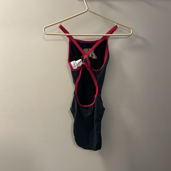 Minnesota gophers Speedo endurance training suit - Picture 3 of 3